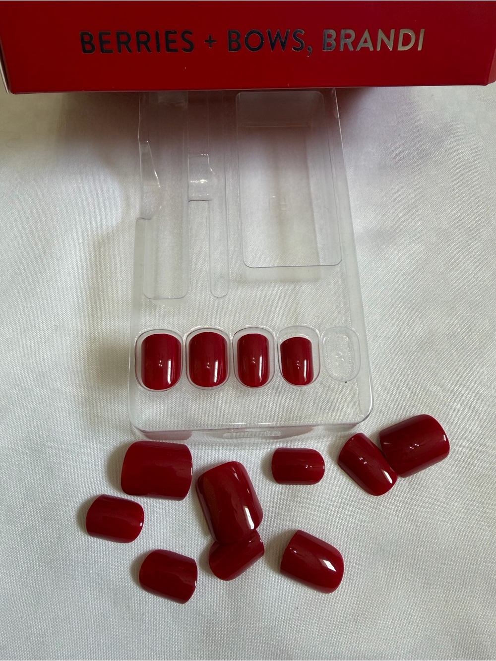 Red Aspen Dashes-extra nails - Picture 6 of 15
